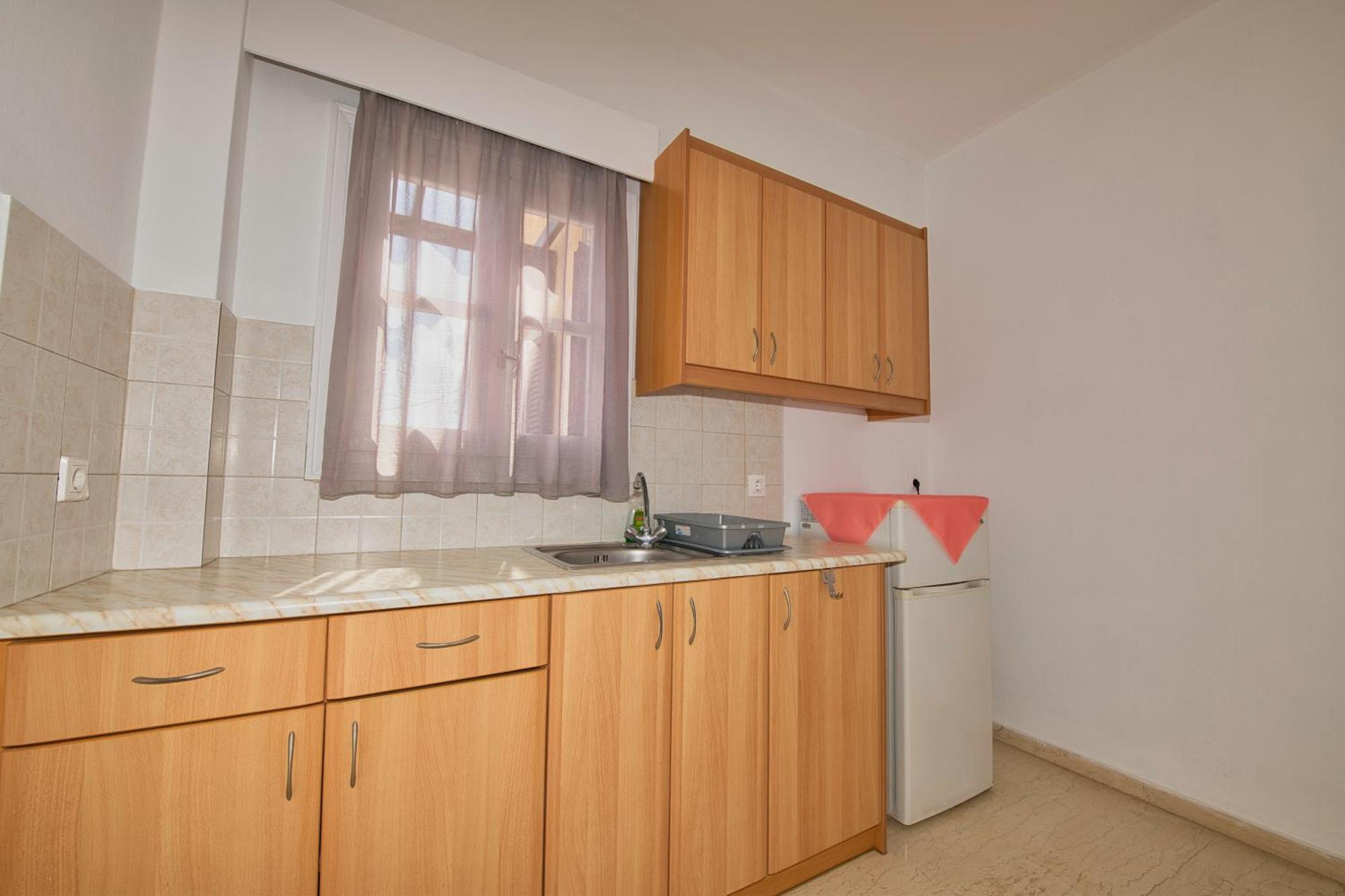 Ira Apartments Kamári Buitenkant foto